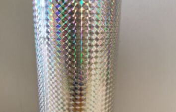 Folia samoprzylepna rainbow pryzmatyczna mozaika HOLO szer 0,61 50cm