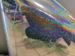 Folia samoprzylepna brokatowa rainbow srebrna holo szer 0,61 50cm
