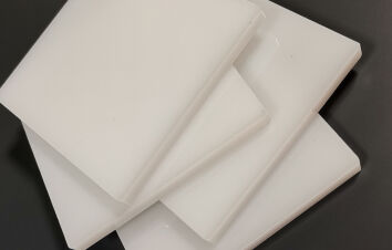 Płyta poliwęglan lity PC mleczny połysk 4mm 3,05x2,05 cała płyta