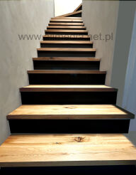 Podstopnie, podstopnice na schody szkło akrylowe czarne mat na wymiar